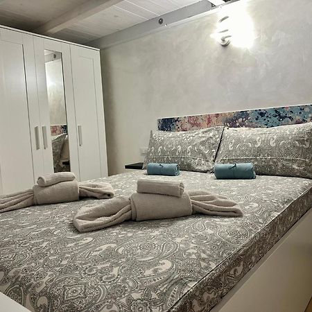 Il Rifugio Dei Santi Centralissimo Parking Free ジェノヴァ エクステリア 写真